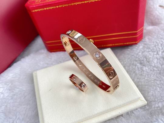 Cartier suits 11lyh19 (2)