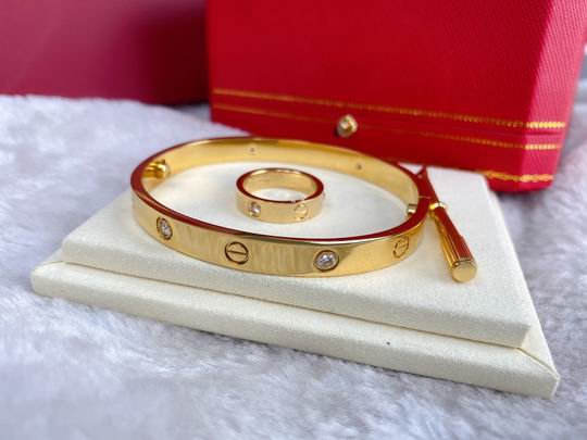 Cartier suits 11lyh20 (3)