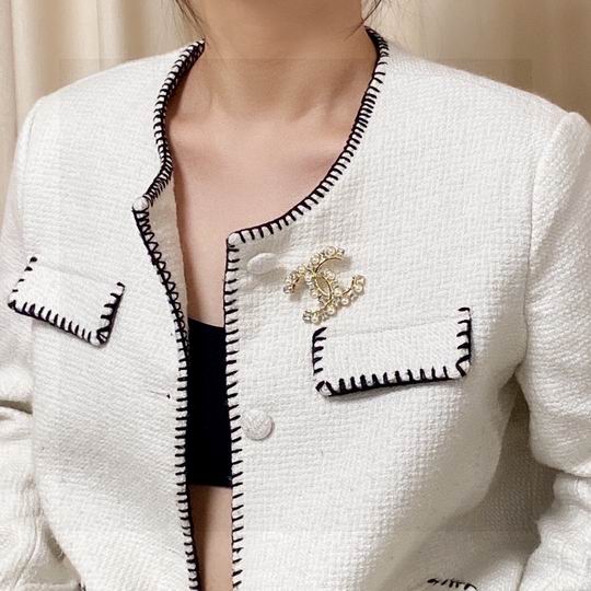 Chanel Brooch 11lyh02 (8)