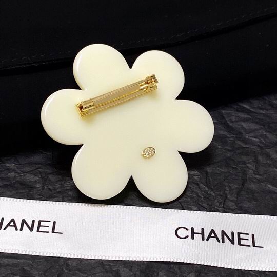 Chanel Brooch 11lyh06 (2)