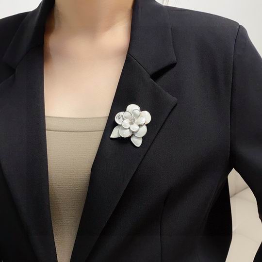Chanel Brooch 11lyh11 (7)