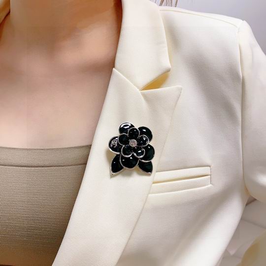Chanel Brooch 11lyh11 (8)