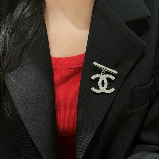 Chanel Brooch 11lyh117 (3)