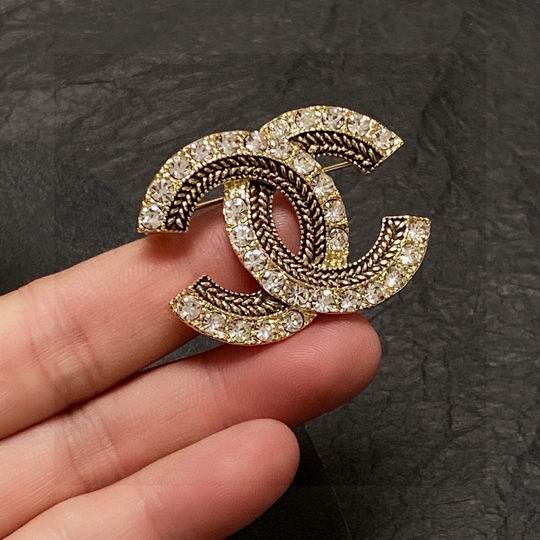 Chanel Brooch 11lyh125 (3)