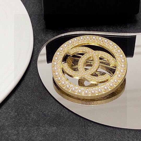 Chanel Brooch 11lyh126 (3)