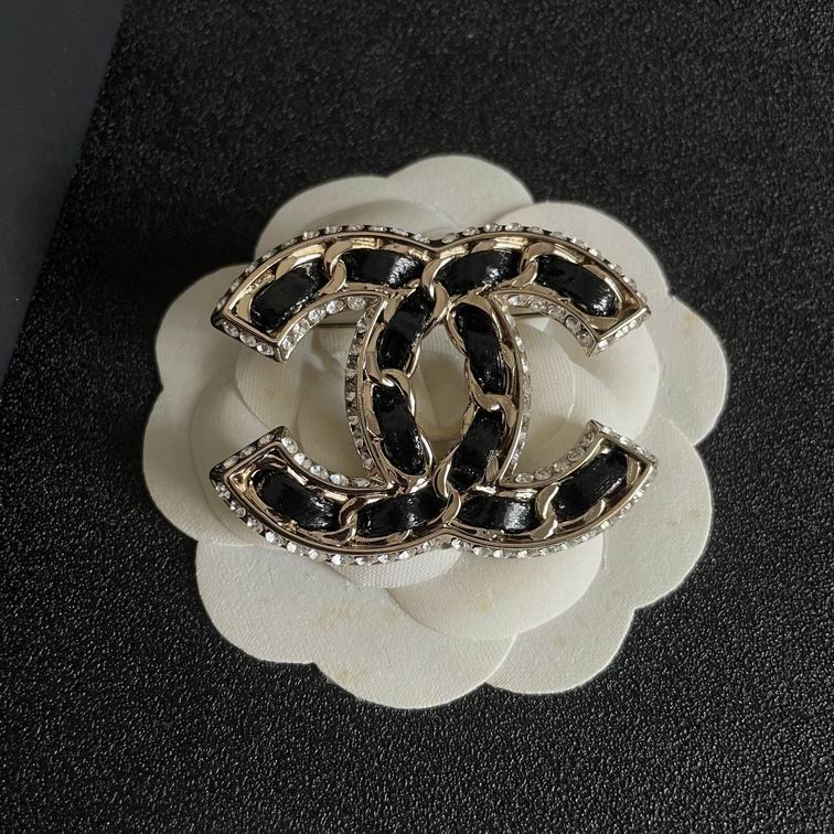 Chanel Brooch 11lyh142 (3)