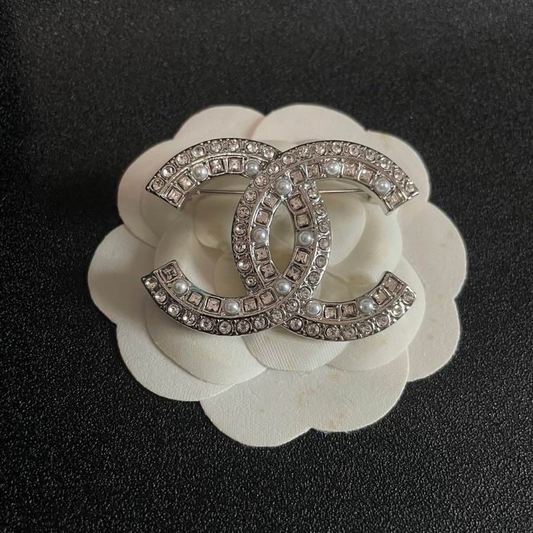 Chanel Brooch 11lyh161 (3)