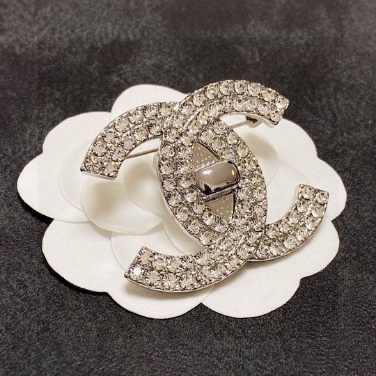 Chanel Brooch 11lyh164 (4)