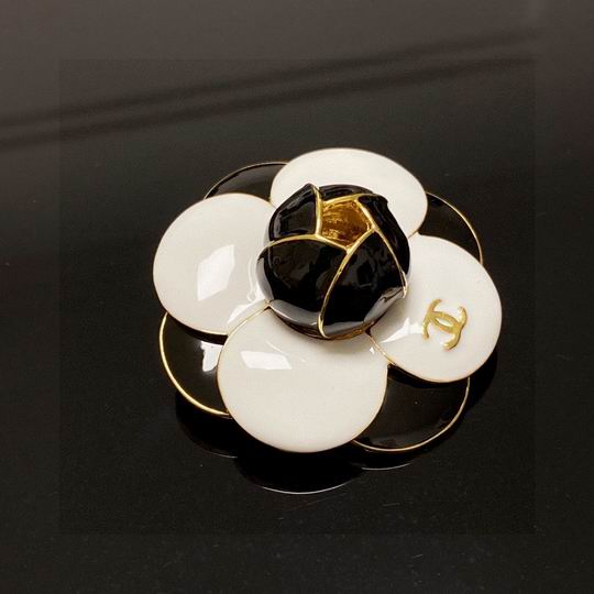 Chanel Brooch 11lyh165 (4)