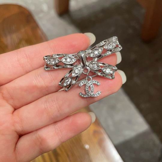 Chanel Brooch 11lyh17 (3)