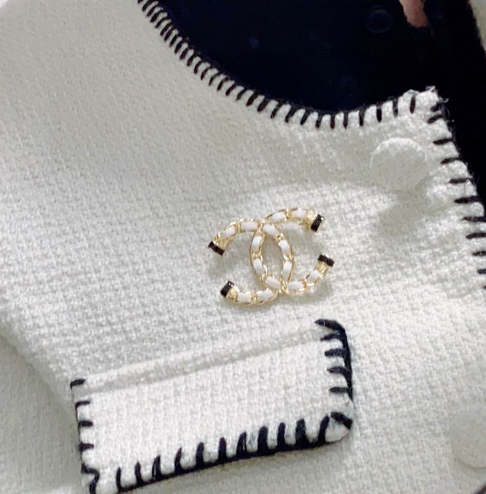 Chanel Brooch 11lyh34 (2)