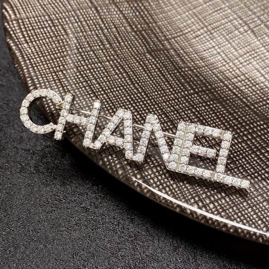 Chanel Brooch 11lyh42 (2)