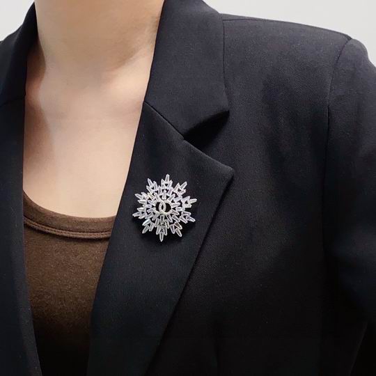 Chanel Brooch 11lyh47 (8)