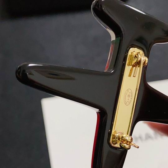 Chanel Brooch 11lyh51 (3)