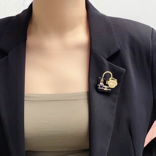 Chanel Brooch 11lyh56 (6)