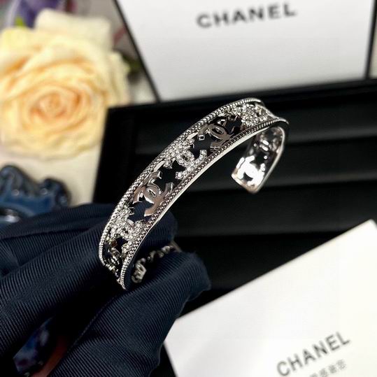 Chanel bracelet 11lyh103 (1)