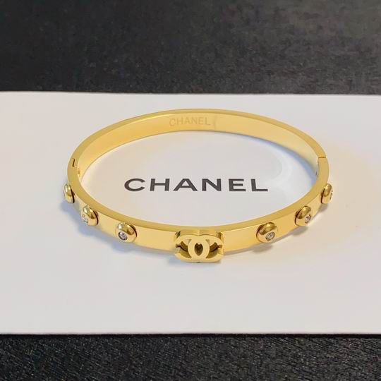 Chanel bracelet 11lyh106 (3)
