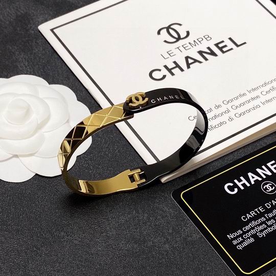 Chanel bracelet 11lyh107 (2)