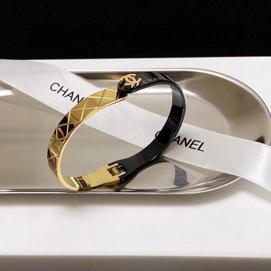 Chanel bracelet 11lyh107 (6)
