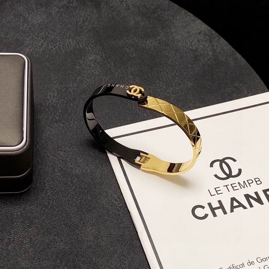 Chanel bracelet 11lyh107 (7)