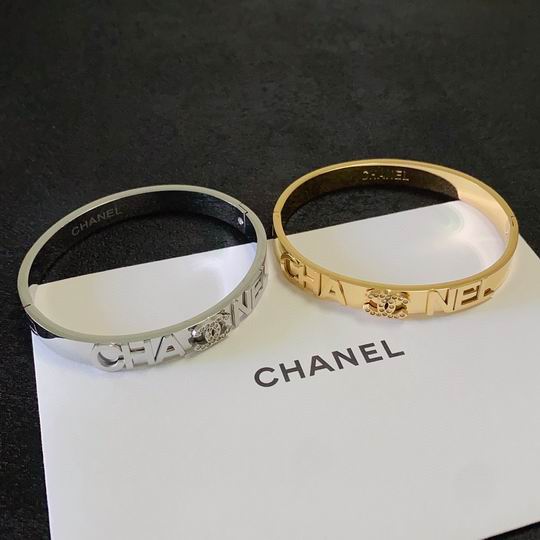 Chanel bracelet 11lyh114 (4)
