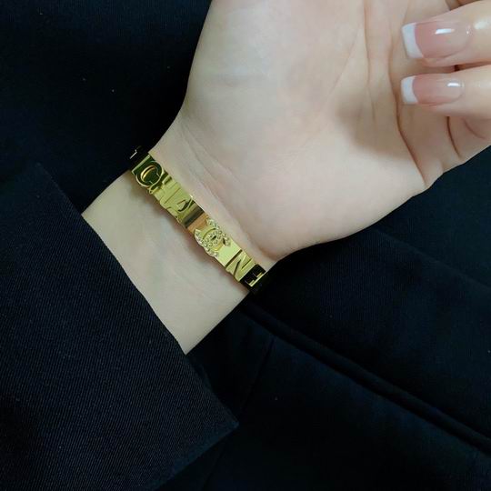 Chanel bracelet 11lyh114 (7)