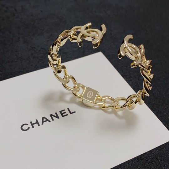 Chanel bracelet 11lyh115 (3)