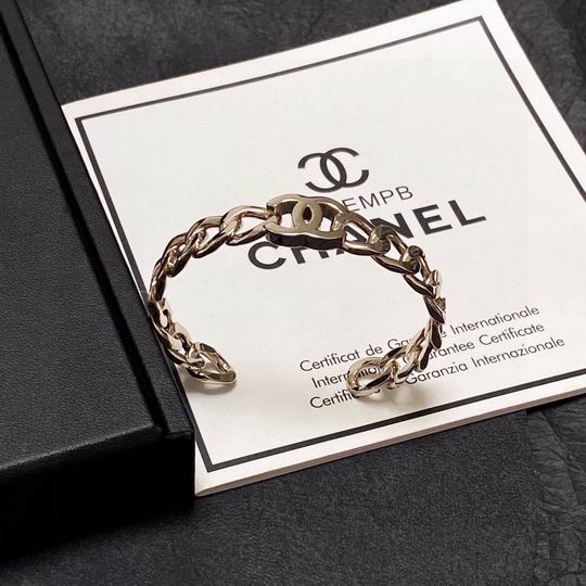 Chanel bracelet 11lyh119 (3)