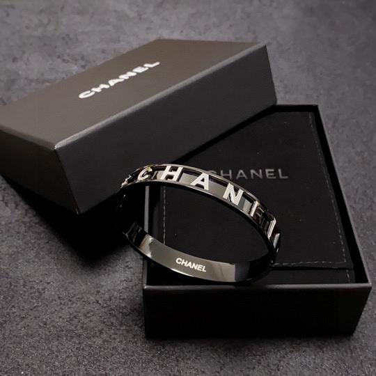 Chanel bracelet 11lyh121 (4)