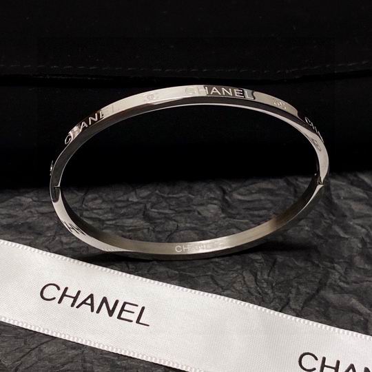 Chanel bracelet 11lyh122 (5)