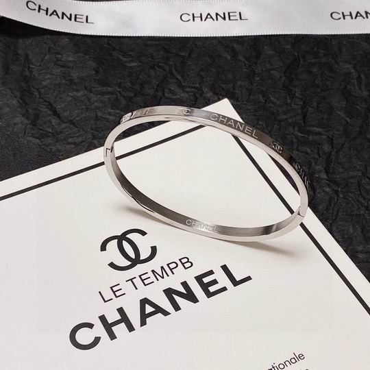 Chanel bracelet 11lyh122 (7)