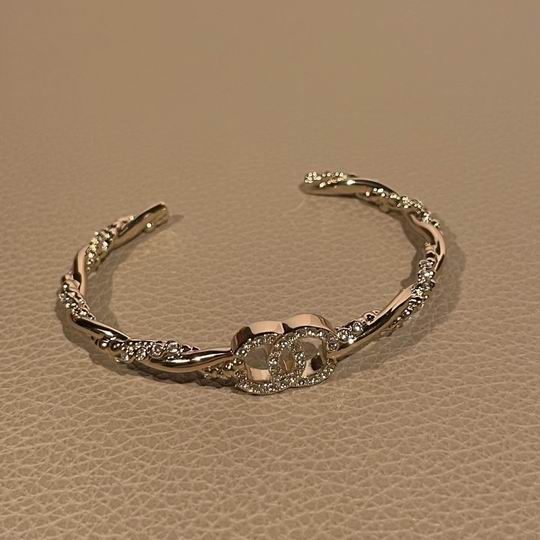 Chanel bracelet 11lyh124 (4)