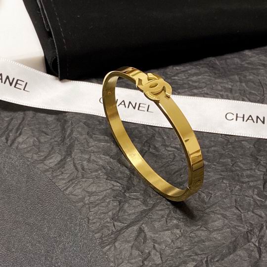 Chanel bracelet 11lyh127 (7)