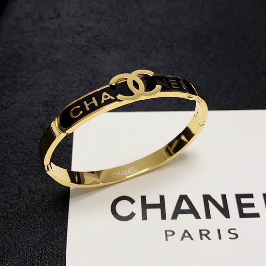 Chanel bracelet 11lyh132 (3)