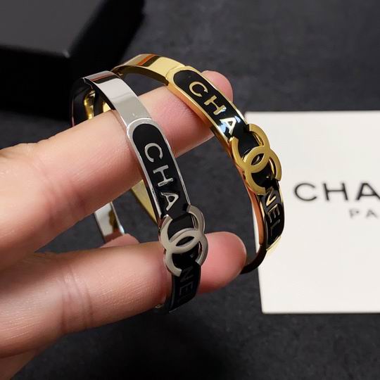 Chanel bracelet 11lyh132 (6)