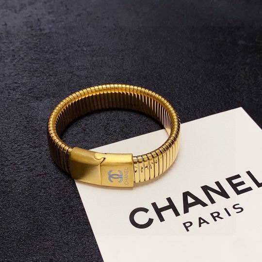 Chanel bracelet 11lyh135 (6)