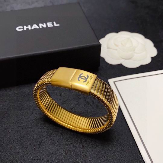 Chanel bracelet 11lyh135 (9)