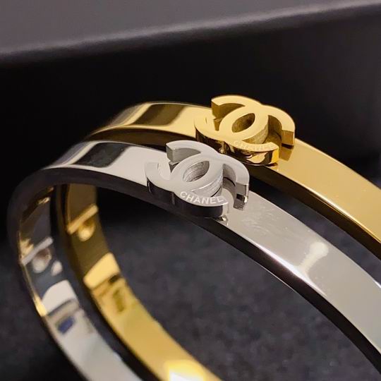 Chanel bracelet 11lyh136 (4)