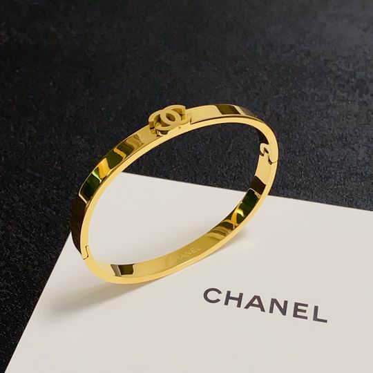 Chanel bracelet 11lyh136 (5)