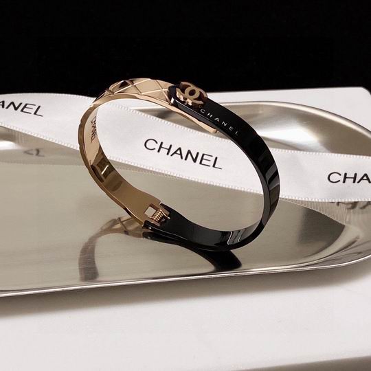 Chanel bracelet 11lyh138 (6)
