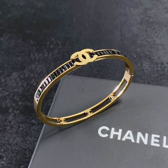 Chanel bracelet 11lyh146 (2)
