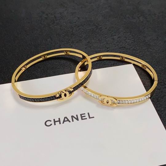 Chanel bracelet 11lyh146 (3)