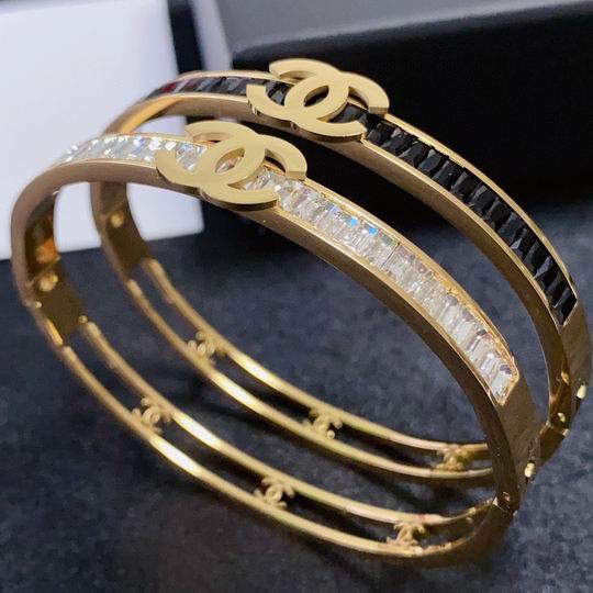 Chanel bracelet 11lyh146 (4)