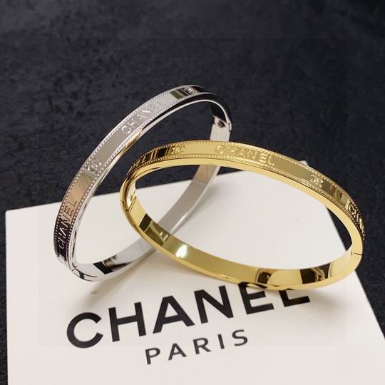 Chanel bracelet 11lyh151 (4)