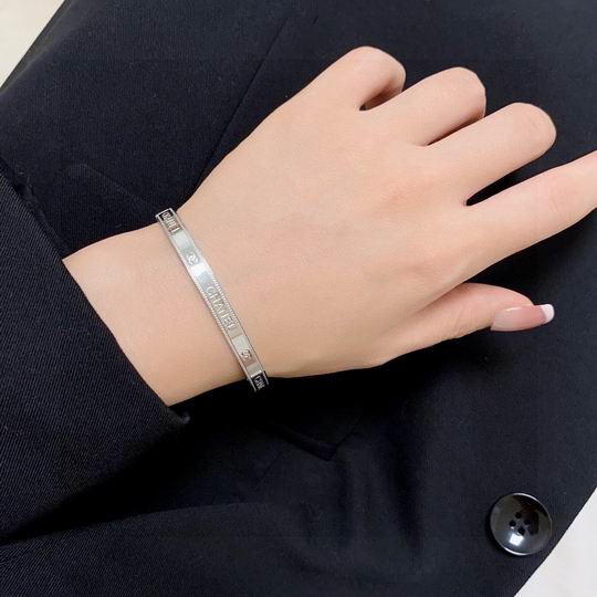 Chanel bracelet 11lyh151 (7)