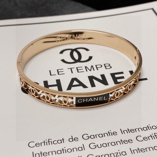 Chanel bracelet 11lyh173 (1)