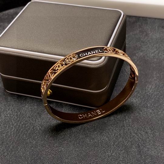 Chanel bracelet 11lyh173 (2)