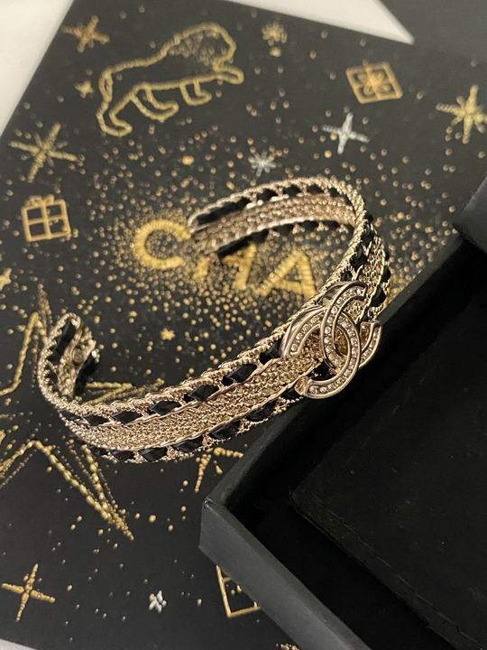Chanel bracelet 11lyh188 (2)