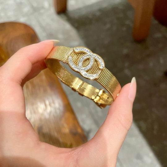 Chanel bracelet 11lyh79 (8)