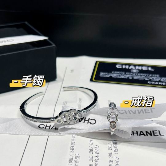 Chanel bracelet 11lyh83 (5)